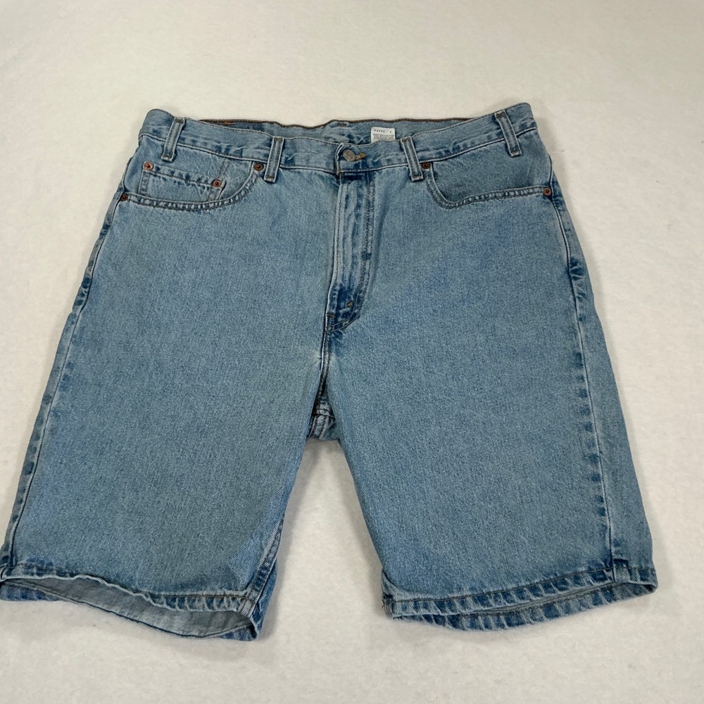 Vintage Levis 505 Regular Fit Denim Shorts Light Wash Mens 38 Made in USA 1721